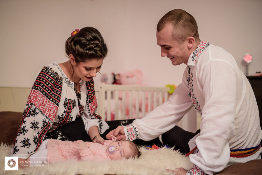 fotograf-botez-craiova-valentin-ieremiea-sedinta-foto-bebe-roberta-maria-10