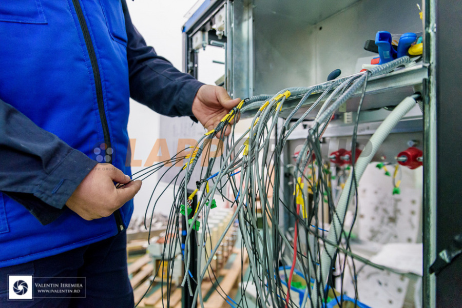 fotografie-corporate-produs-lapp-group-fotograf-craiova-valentin-ieremiea-002