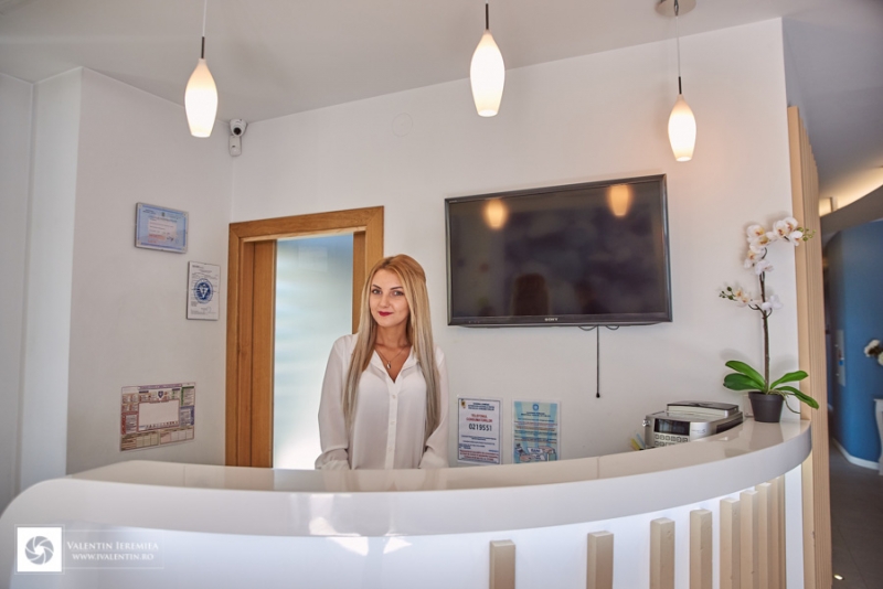fotografie-corporate-prezentare-salon-cocoon-corina-canuci-machiaj-microblading-solar-fotograf-valentin-ieremiea-001