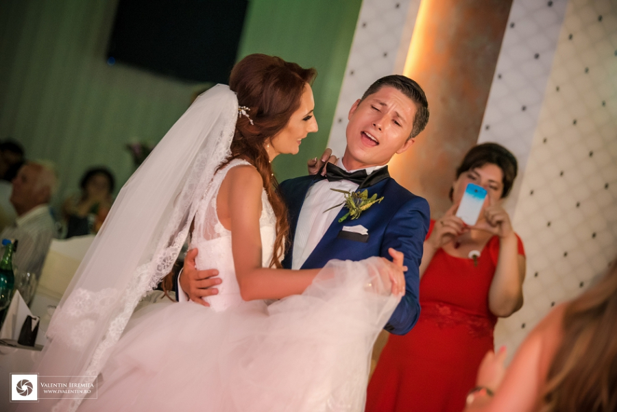 fotograf-nunta-craiova-valentin-ieremiea-nunta-claudia-ovidiu-hotel-craiovita--0049