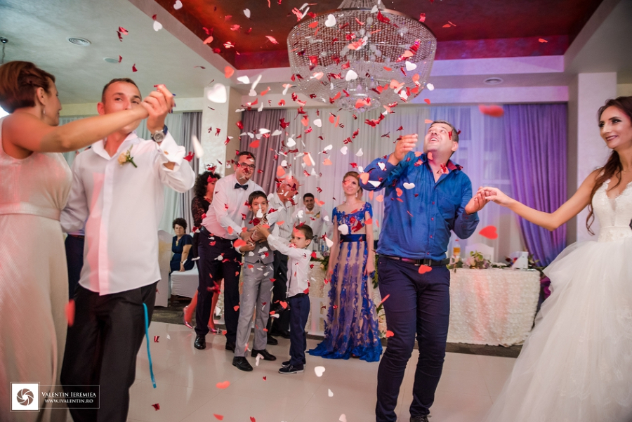 fotograf-nunta-craiova-valentin-ieremiea-nunta-claudia-ovidiu-hotel-craiovita--0052