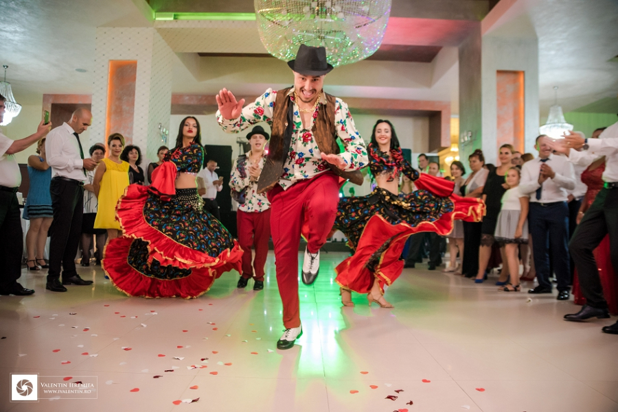 fotograf-nunta-craiova-valentin-ieremiea-nunta-claudia-ovidiu-hotel-craiovita--0054