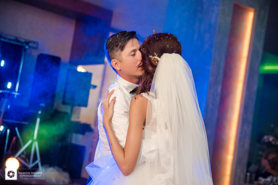 fotograf-nunta-craiova-valentin-ieremiea-nunta-claudia-ovidiu-hotel-craiovita--0061