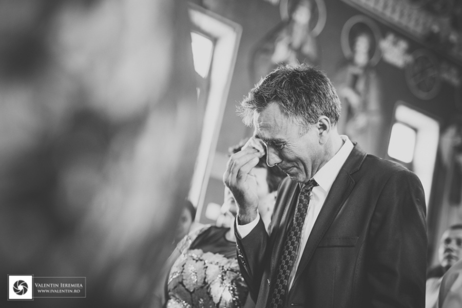 fotograf-nunta-craiova-valentin-ieremiea-ivalentin-studio-mihaela-nicu-rusanesti-044