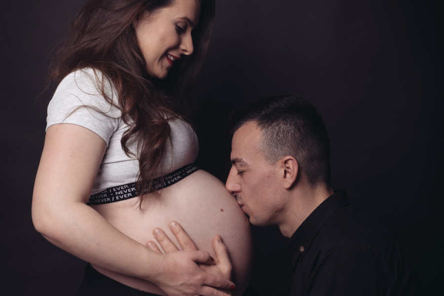 sedinta-foto-maternitate-studio-craiova-mihaela-fotograf-craiova-ieremiea-valentin-05