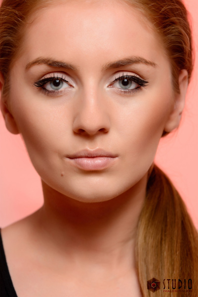 sedinta-foto-studio-fete-craiova-roxana-fotograf-craiova-sedinta-foto-craiova-valentin-ieremiea (7)