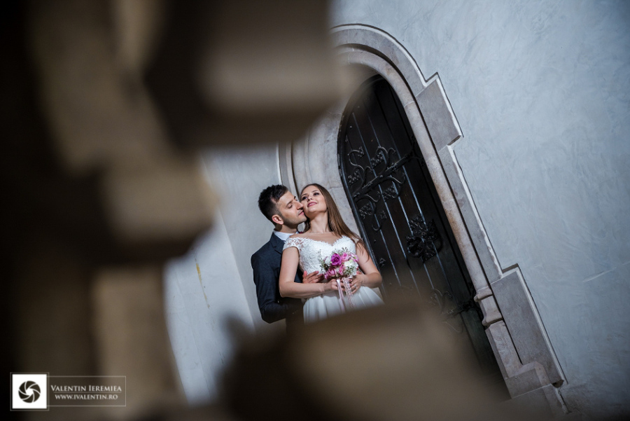 fotograf-profesionist-nunta-craiova-sedinta-foto-castelul-corvinilor-diana-sorin-015